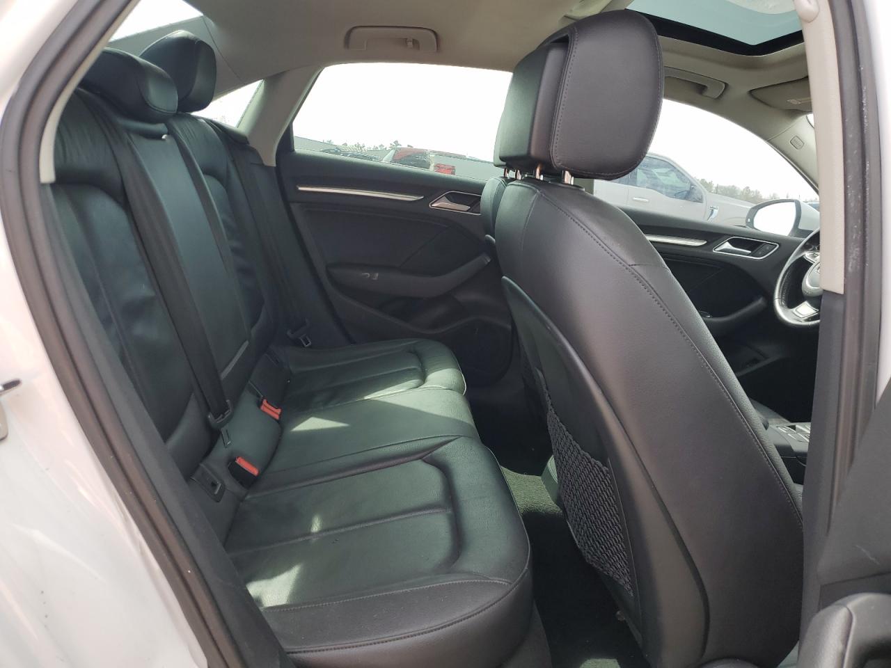 2015 Audi A3 - Image 10