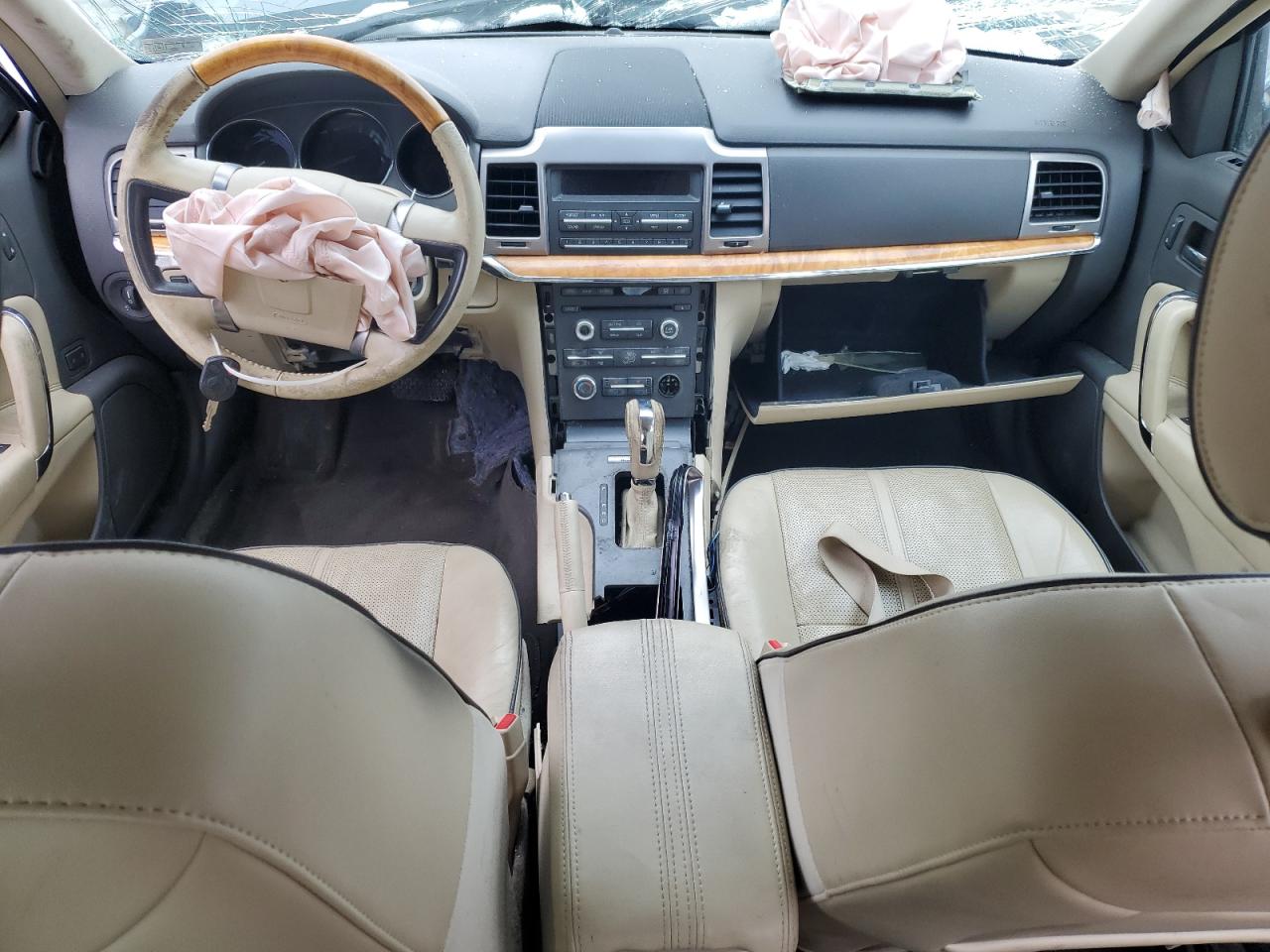 2011 Lincoln MKZ - Image 8