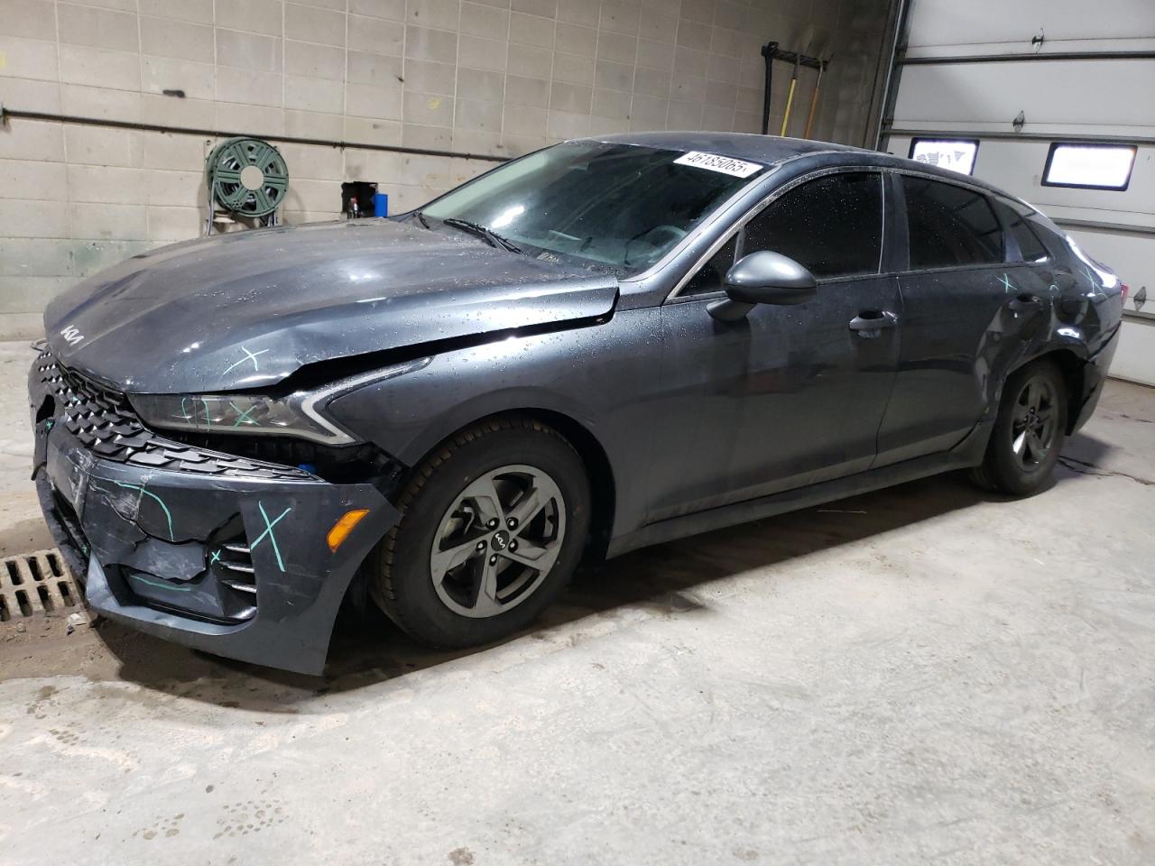 2022 Kia K5 - Image 1