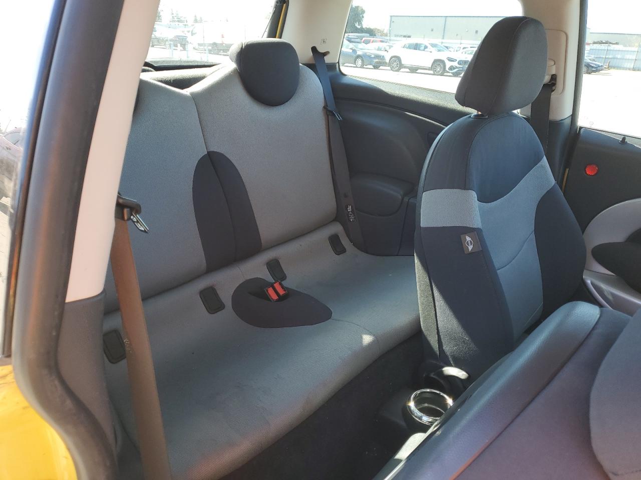 2005 MINI Cooper - Image 10