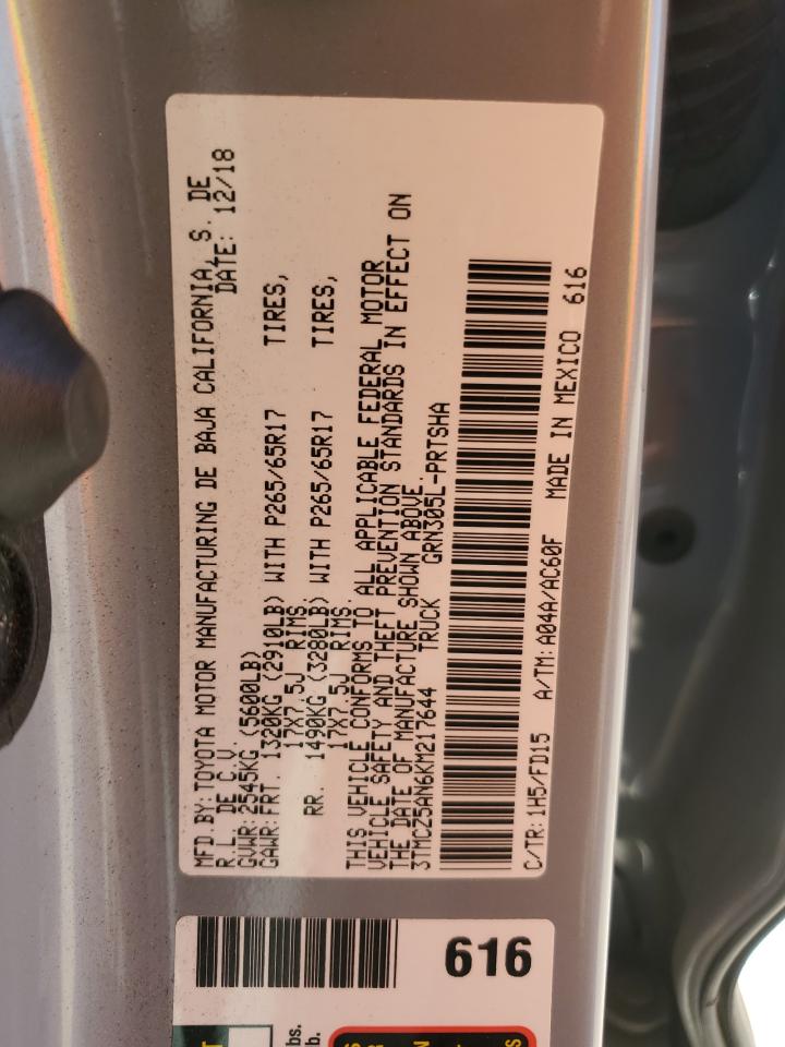 2019 Toyota Tacoma - Image 13