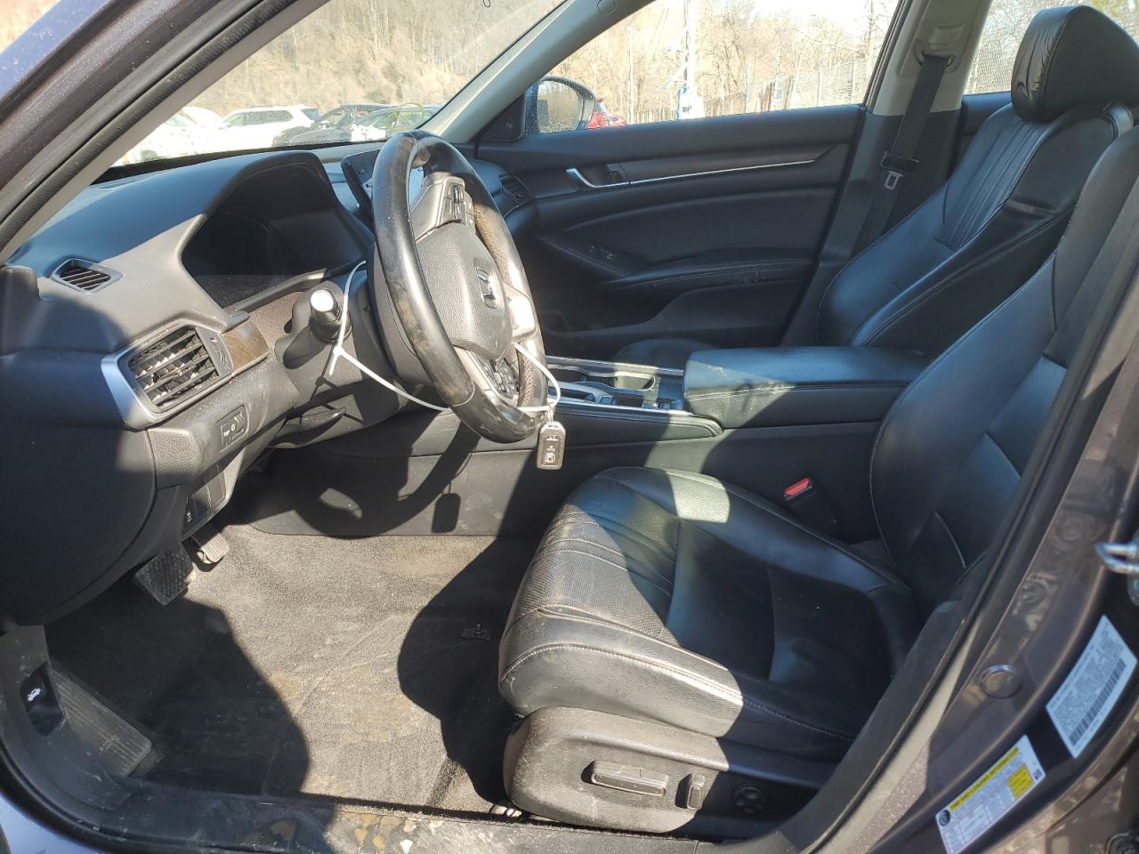 1HGCV1F52JA117034 HONDA ACCORD 2018
