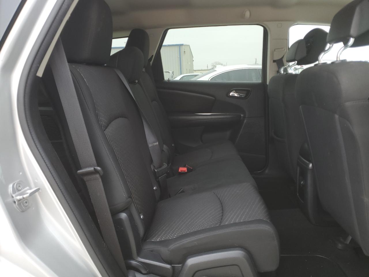 2011 Dodge Journey - Image 11
