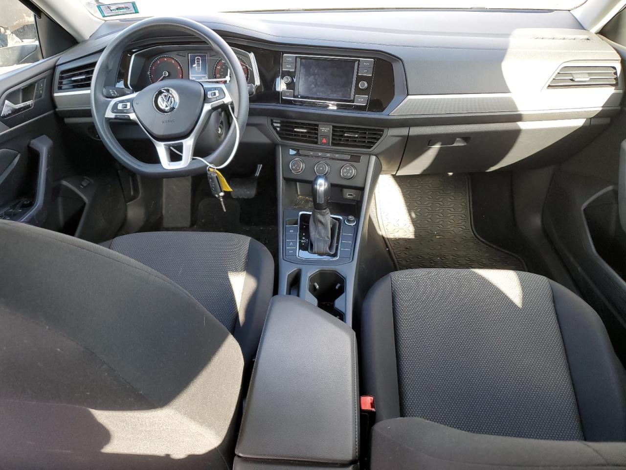 2019 Volkswagen Jetta - Image 8