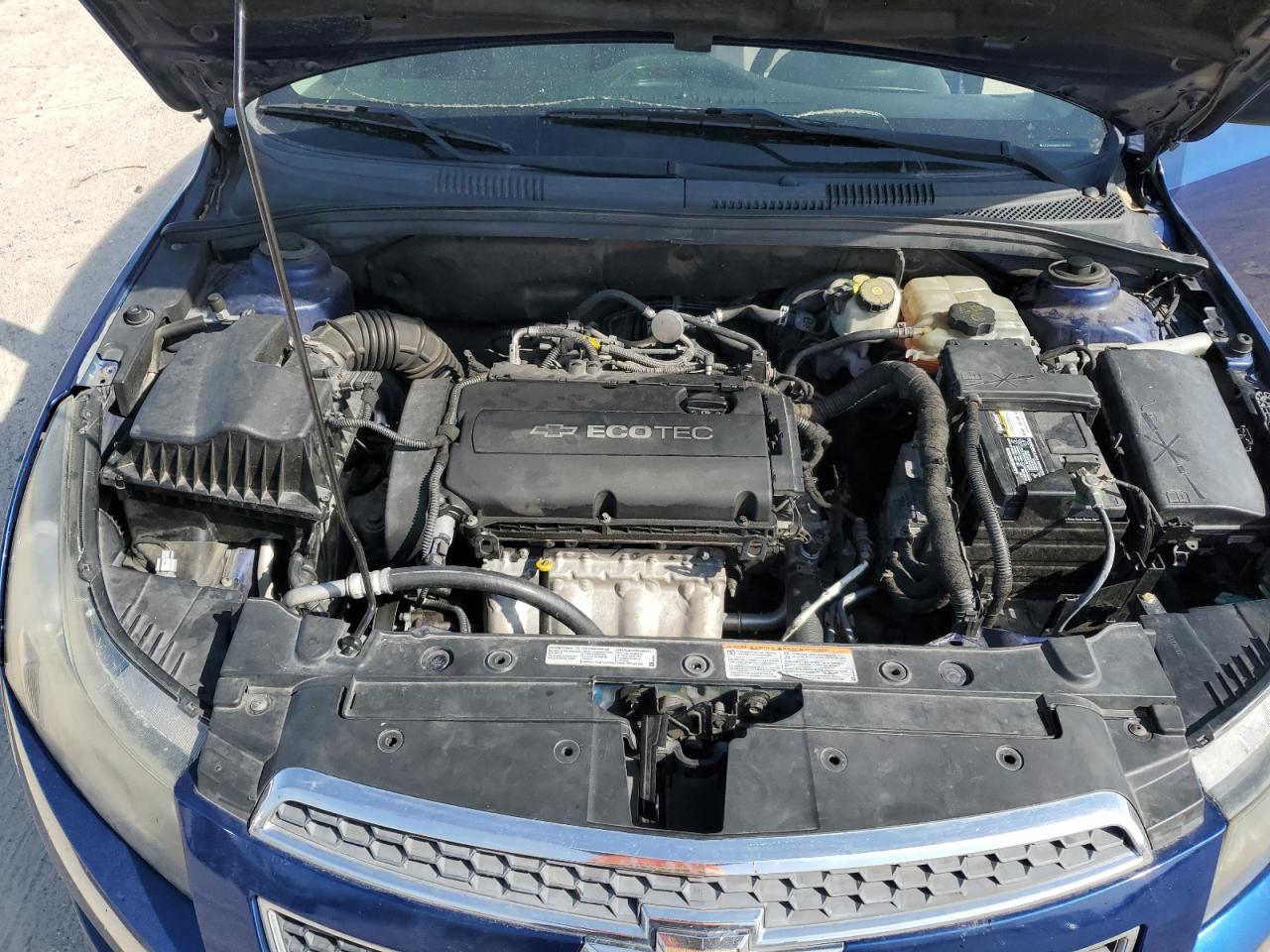 2013 Chevrolet Cruze - Image 11