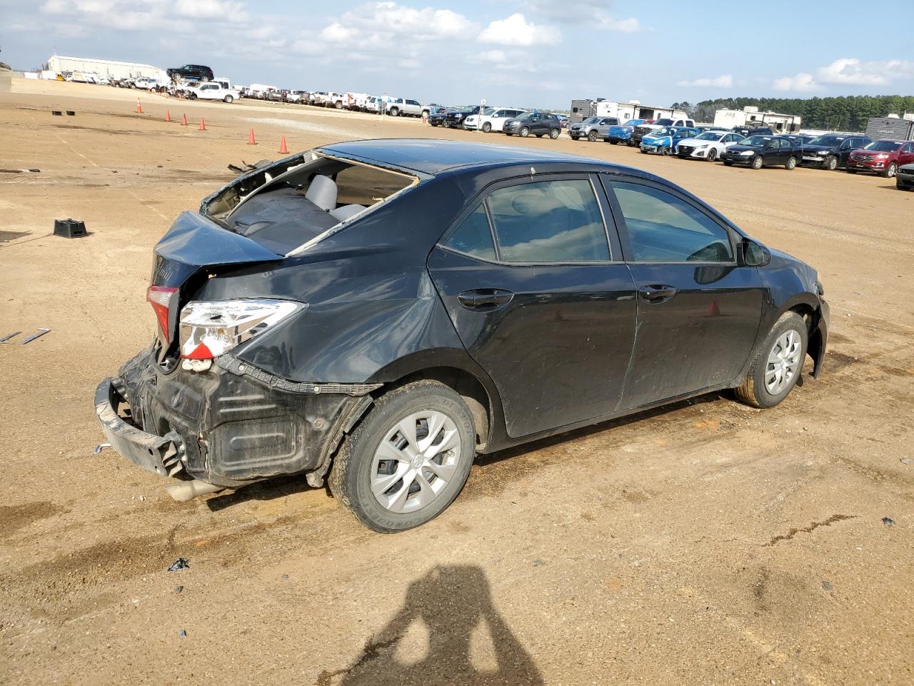 2015 Toyota Corolla - Image 3