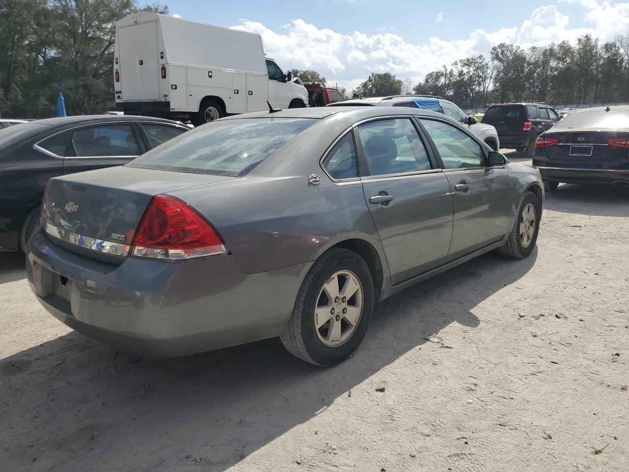 2008 Chevrolet Impala - Image 3