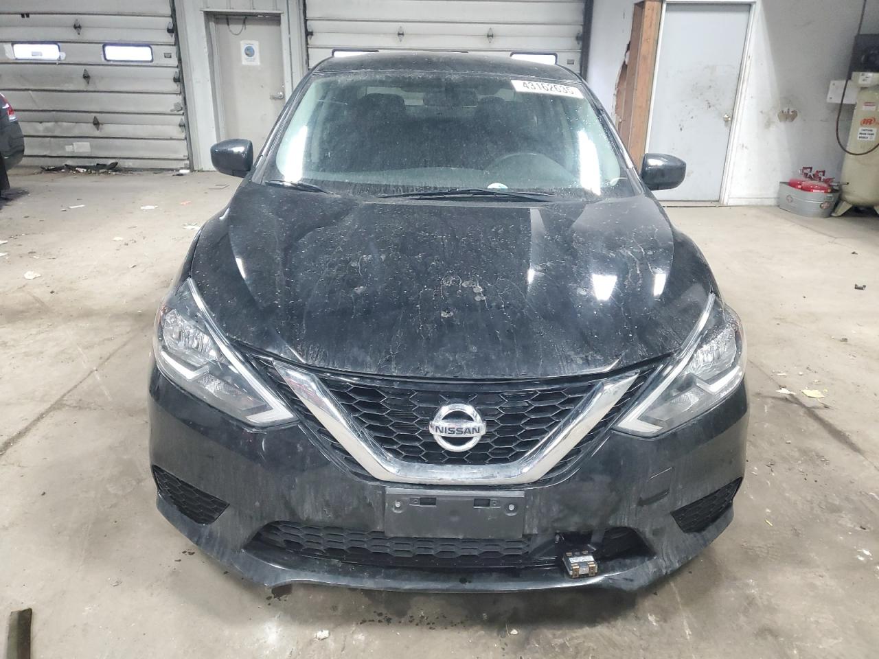 2018 Nissan Sentra - Image 5