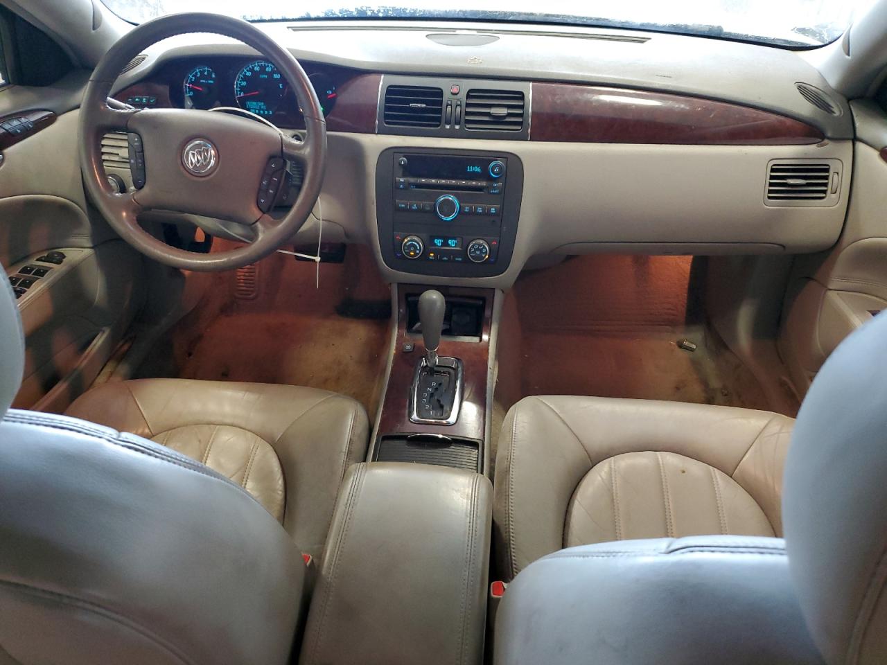 2006 Buick Lucerne - Image 8