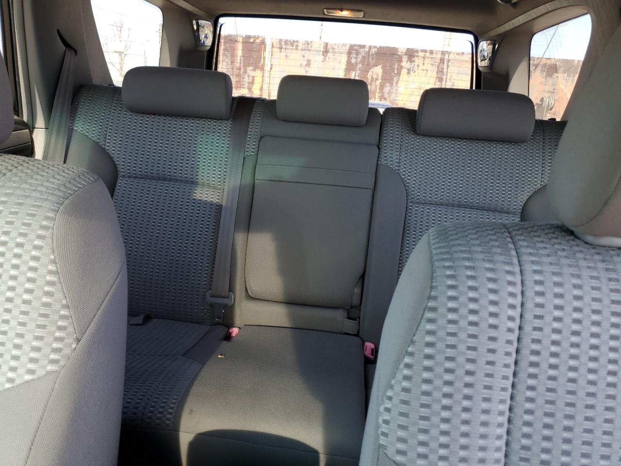 2009 Toyota 4Runner - Image 10