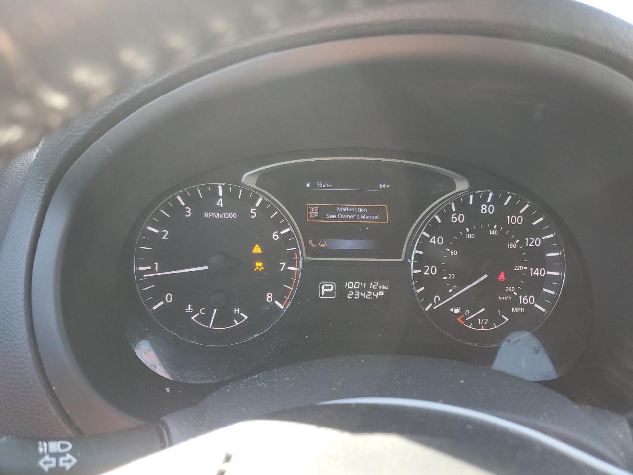 2014 Nissan Altima - Image 9