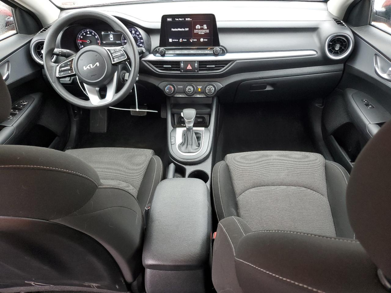2023 Kia Forte - Image 8