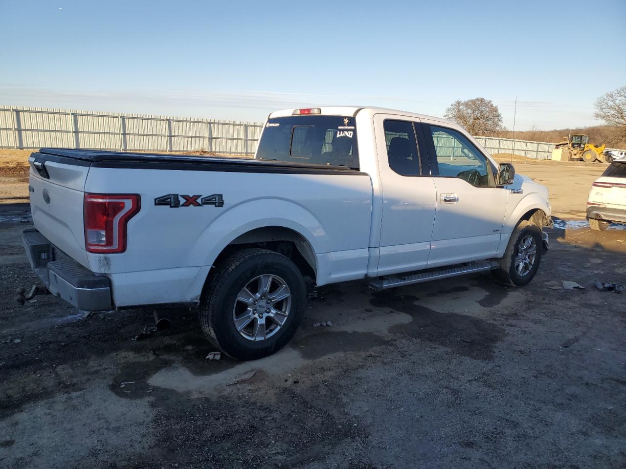 2015 Ford F-150 - Image 3