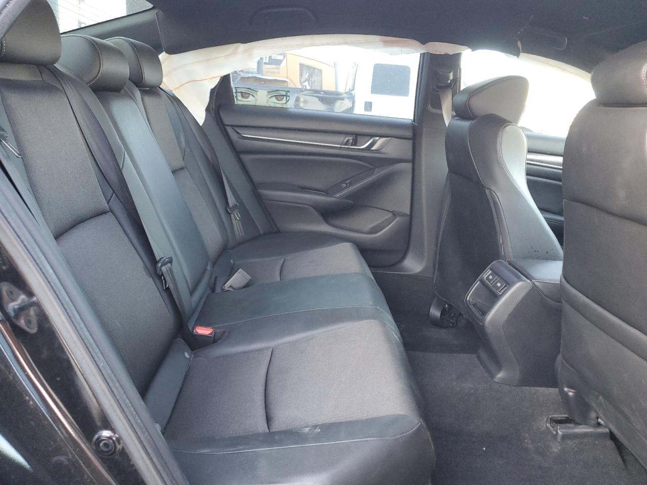 2022 Honda Accord - Image 10
