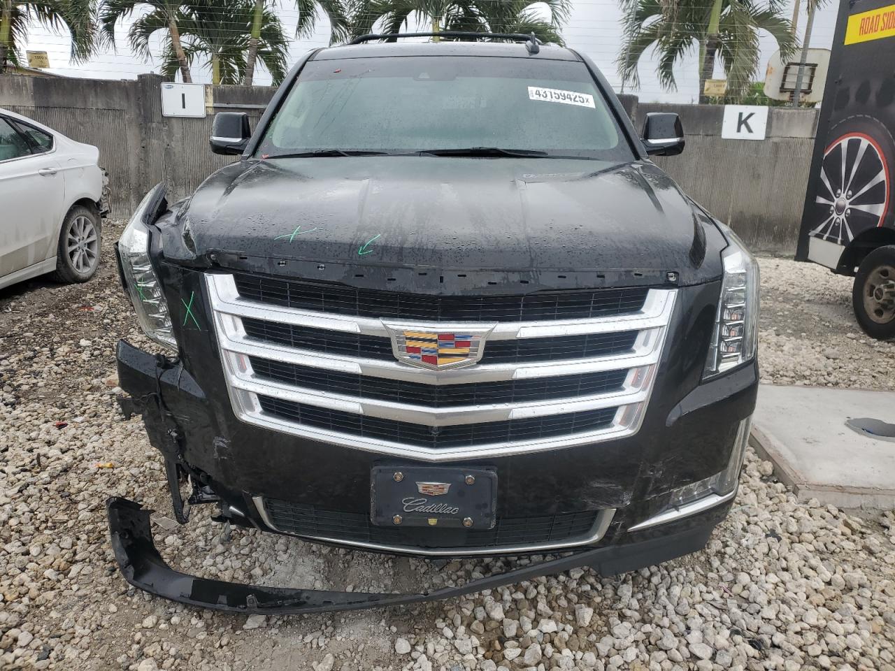 2018 Cadillac Escalade - Image 5