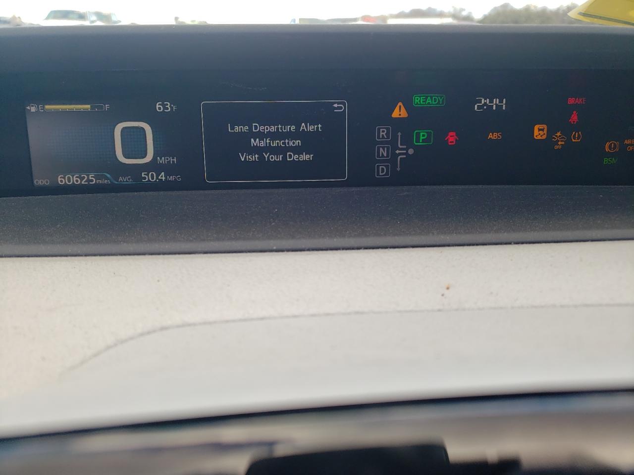2016 Toyota Prius - Image 9