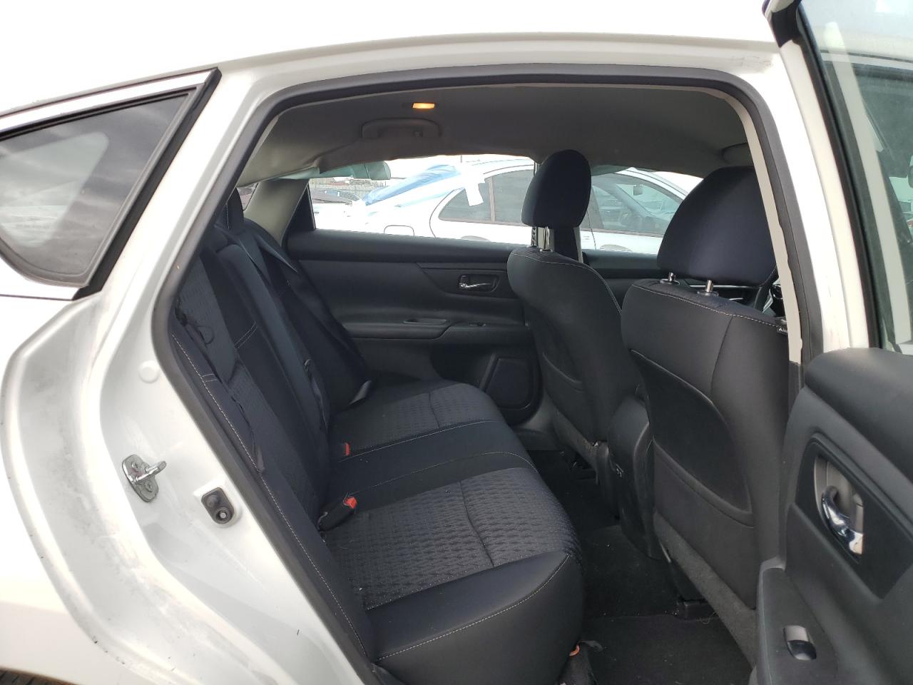 1N4AL3APXHN318611 NISSAN ALTIMA 2017