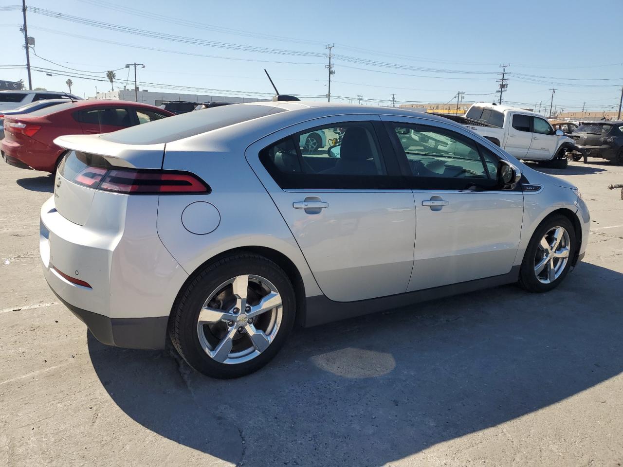 2015 Chevrolet Volt - Image 3