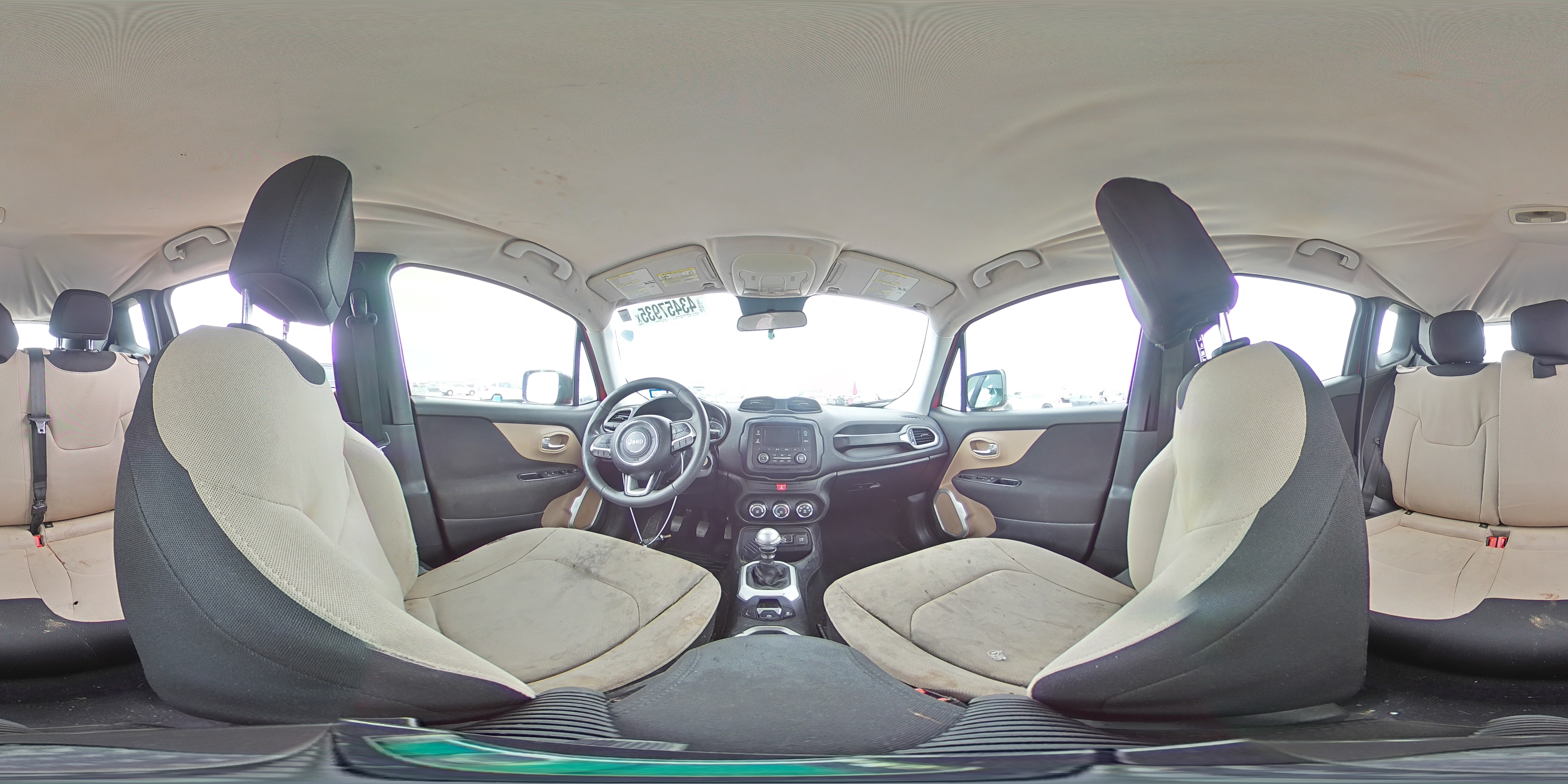 2016 Jeep Renegade - Image 14