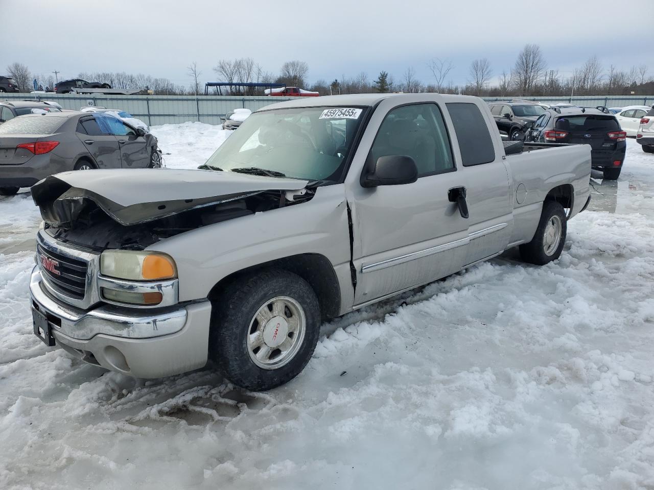2004 GMC Sierra - Image 1