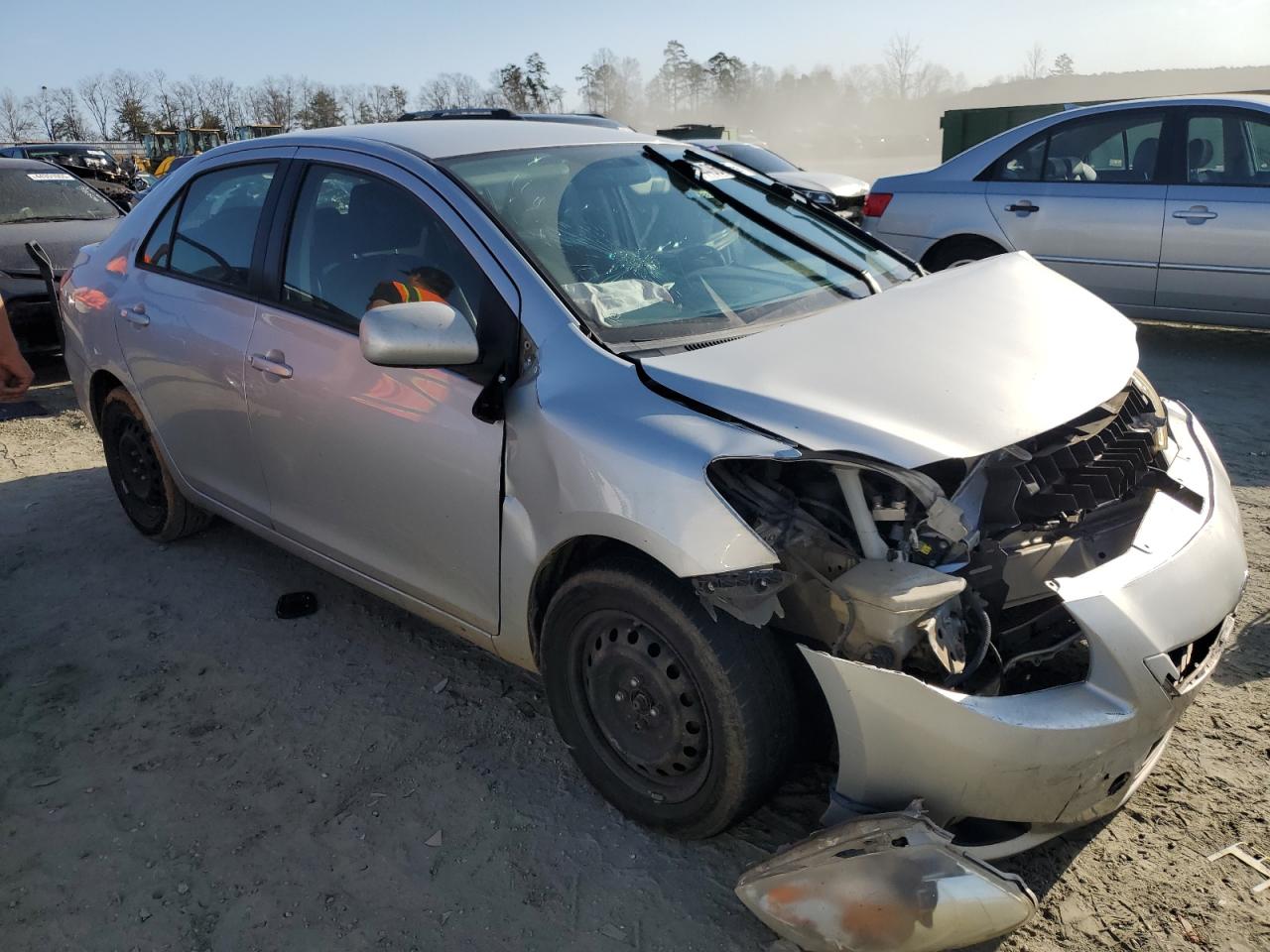 2009 Toyota Yaris - Image 4