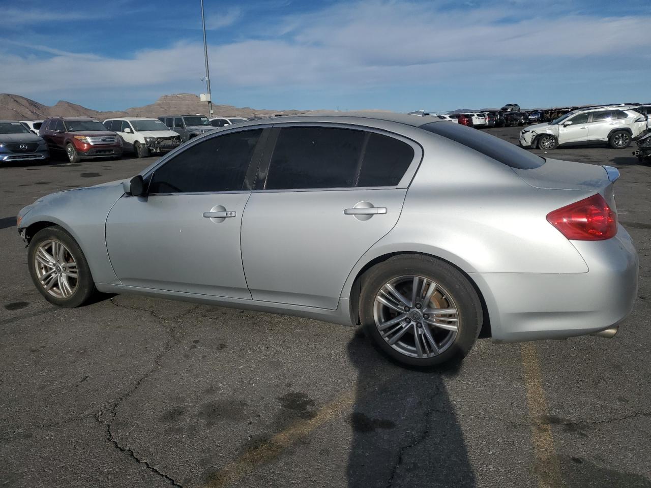 2011 Infiniti G - Image 2