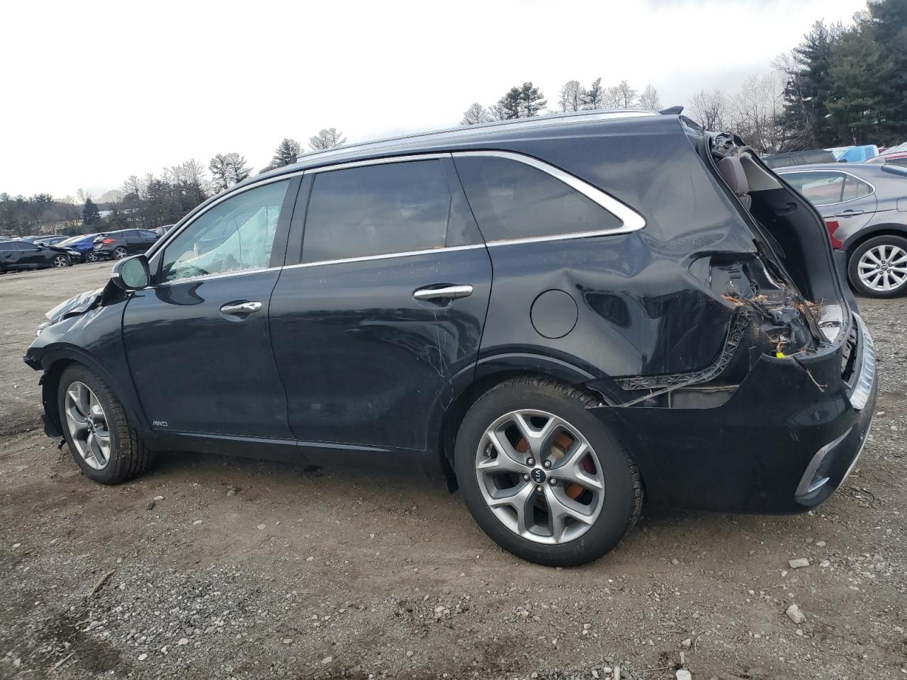 2019 Kia Sorento - Image 2