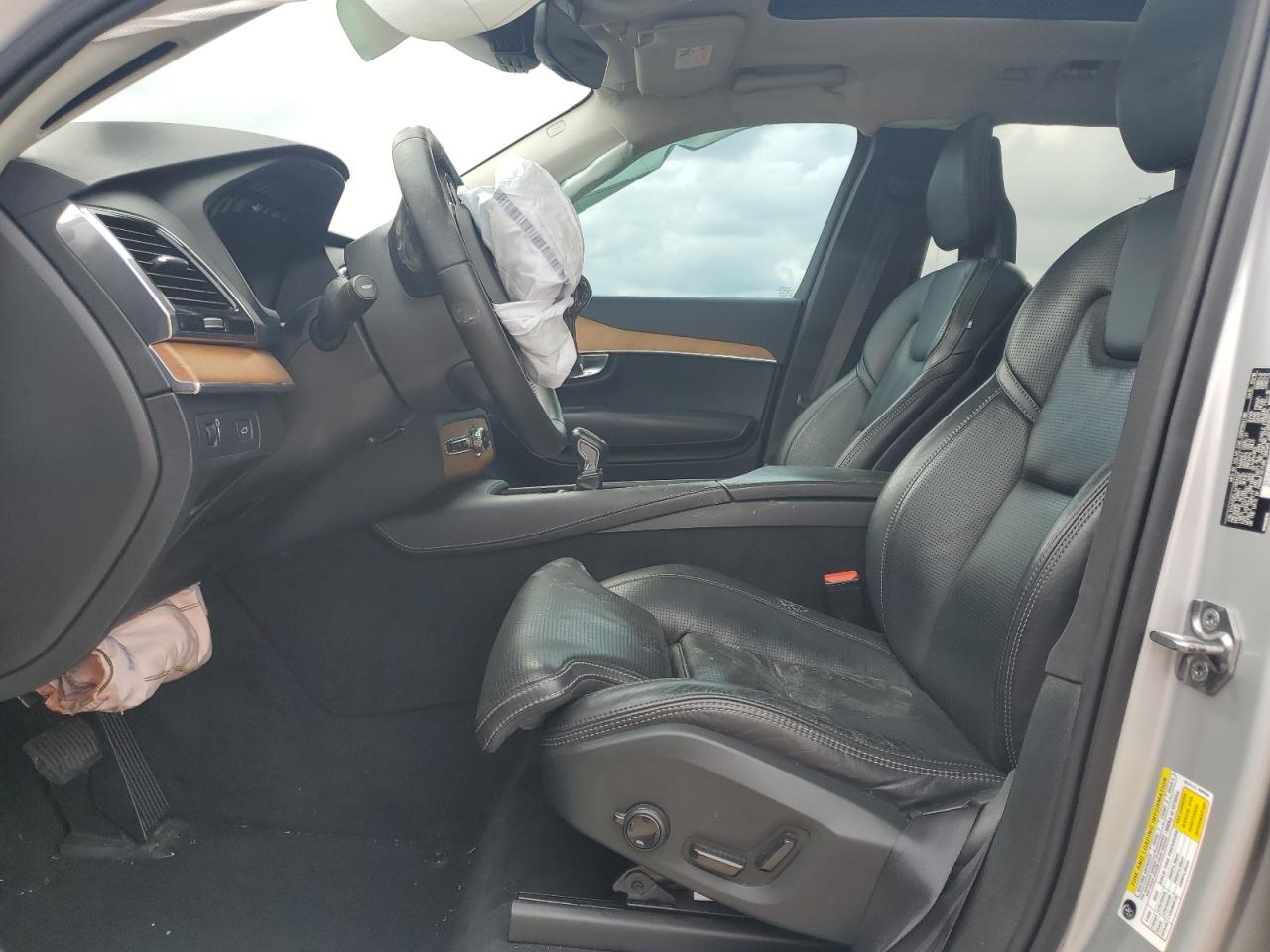 2018 Volvo XC90 - Image 7