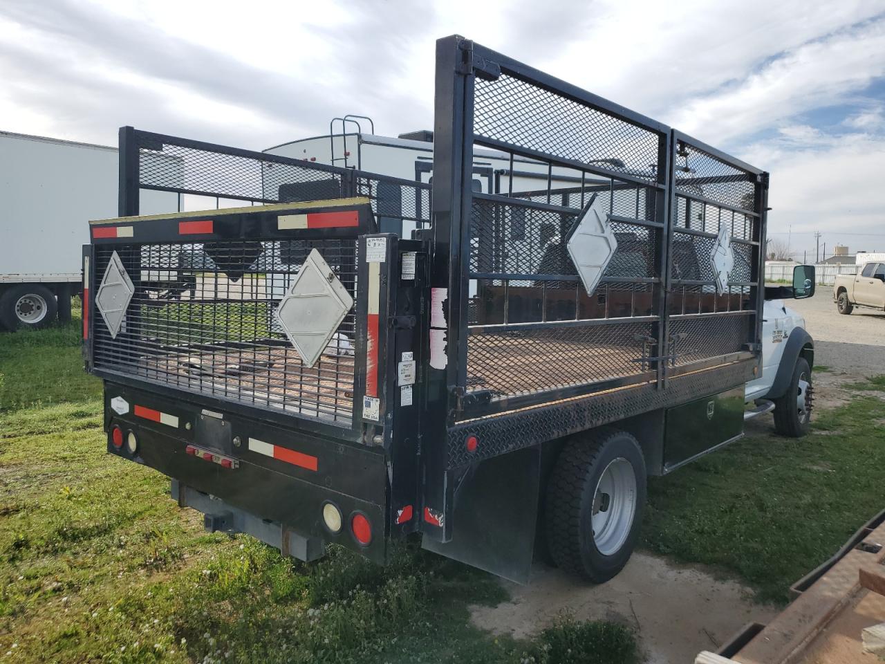 2014 RAM 5500 - Image 3
