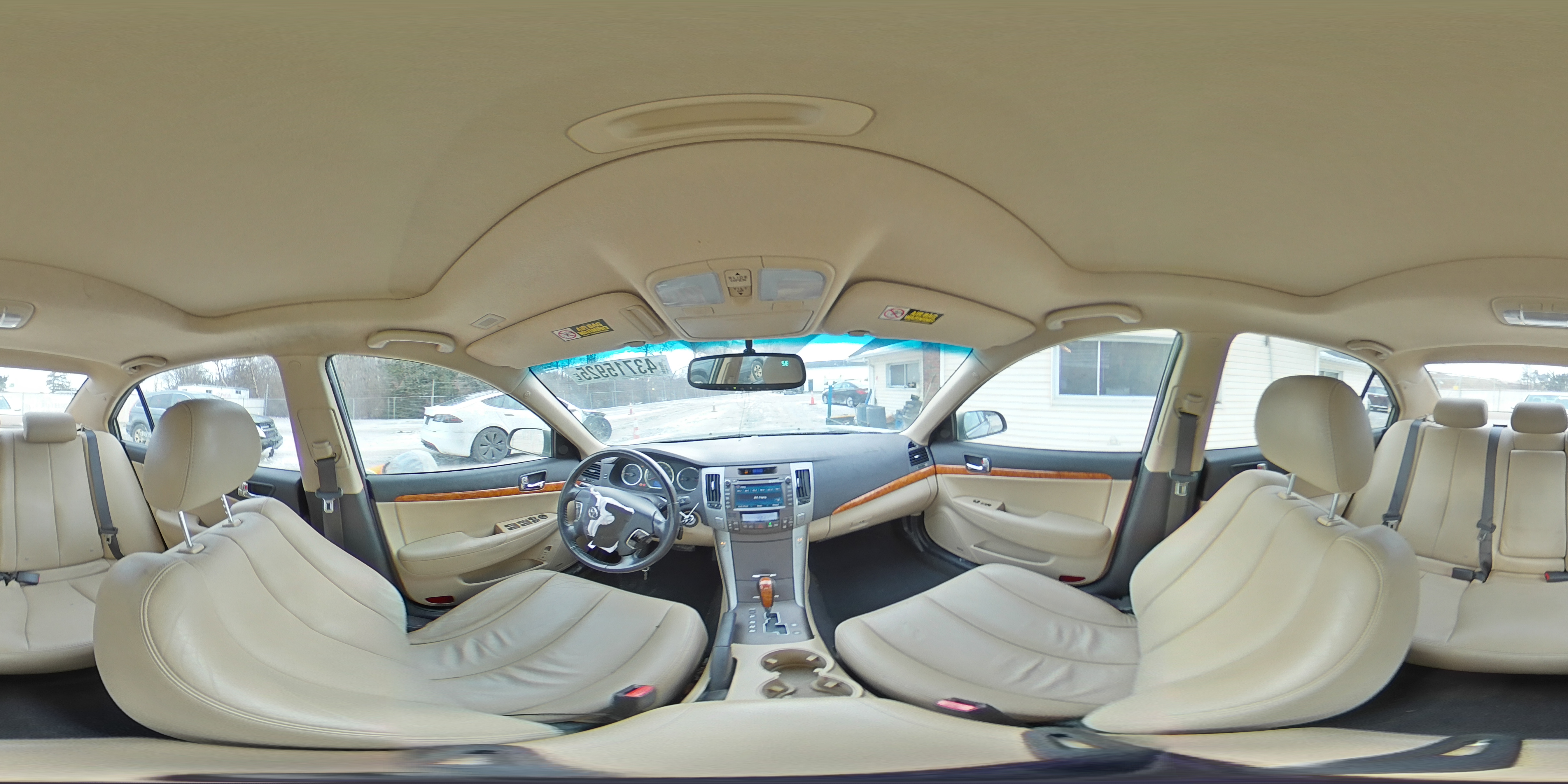 2009 Hyundai Sonata - Image 13