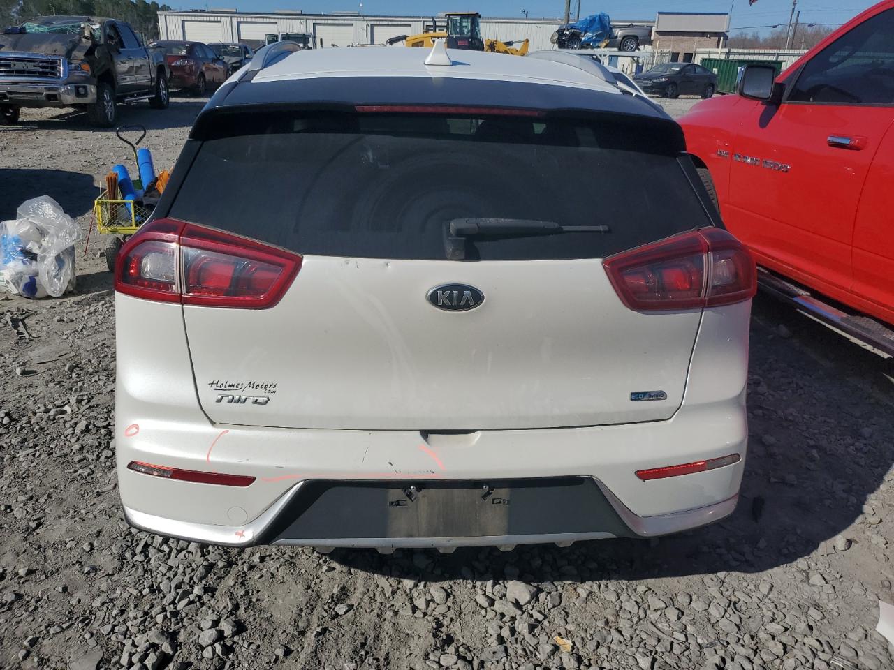 2019 Kia Niro - Image 6