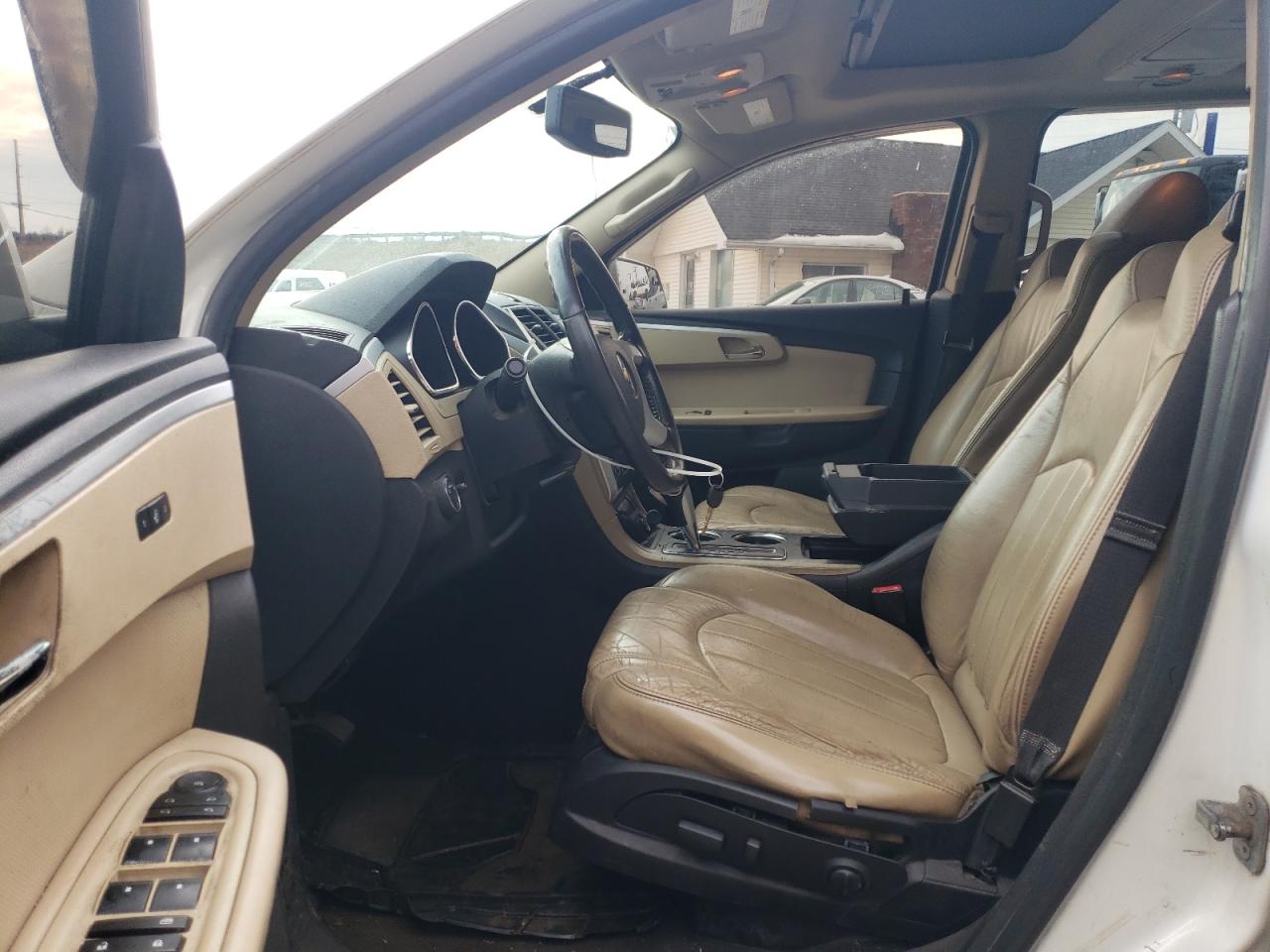 2011 Chevrolet Traverse - Image 7