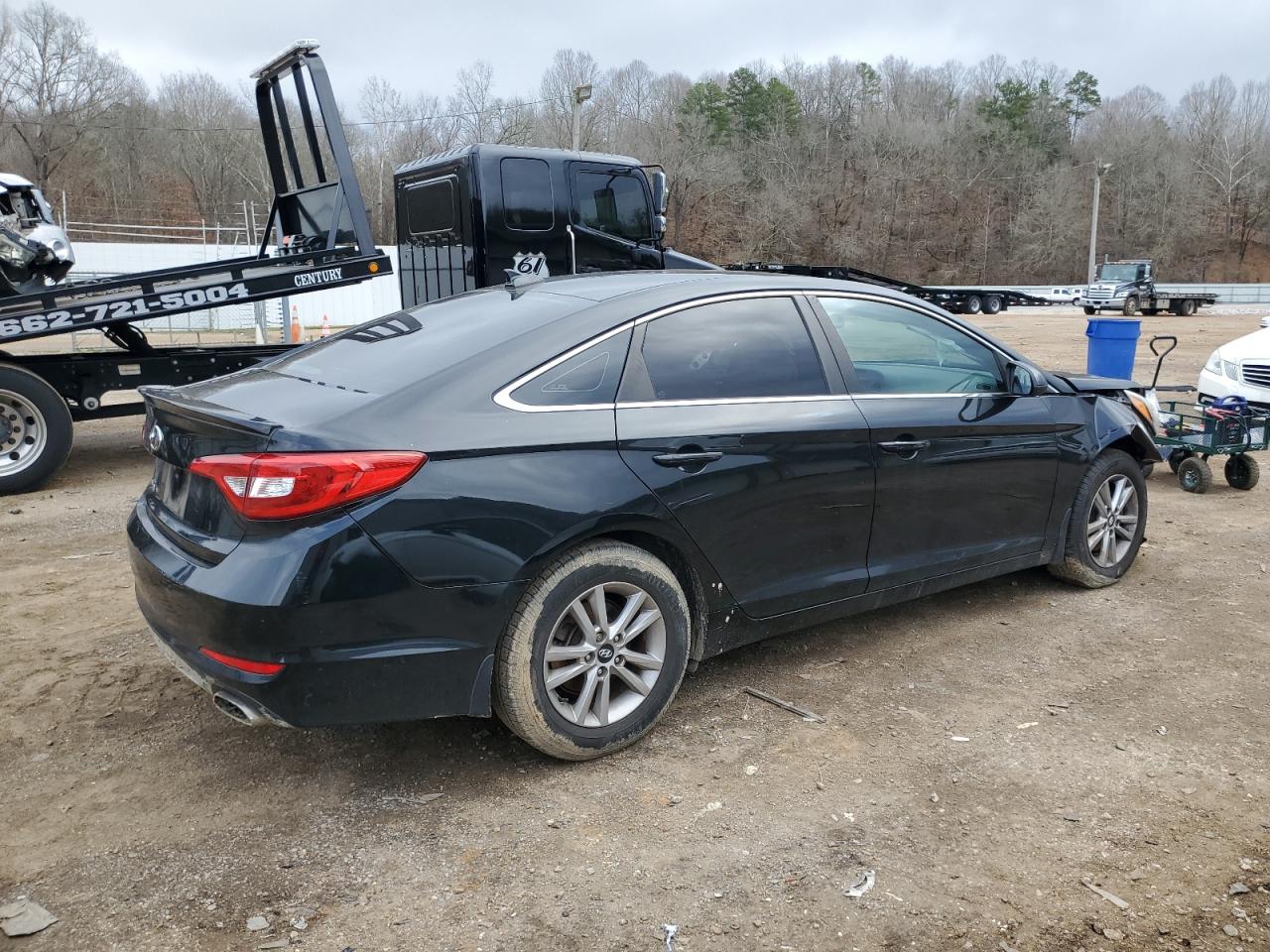 2016 Hyundai Sonata - Image 3