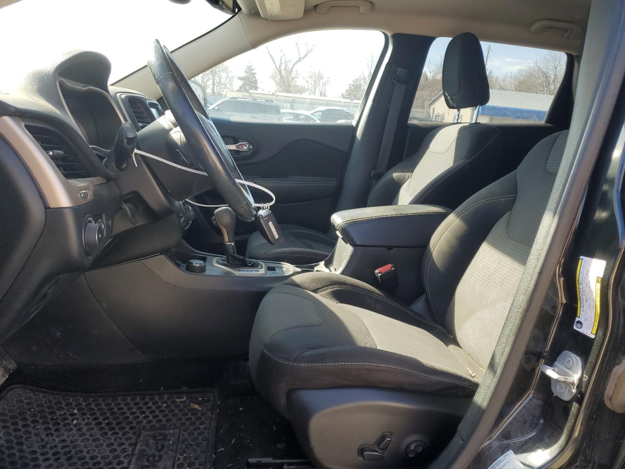 2015 Jeep Grand Cherokee - Image 7