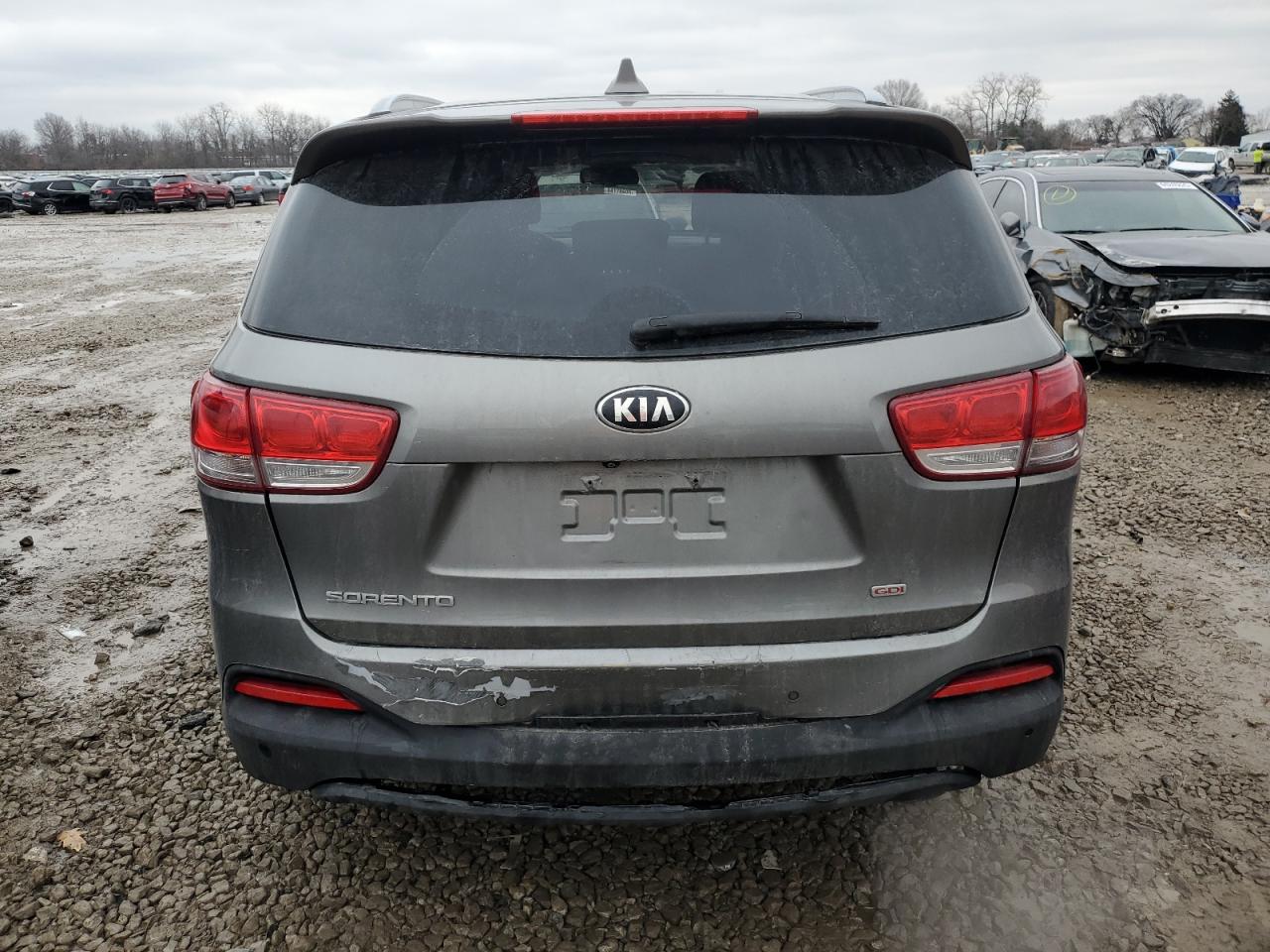 2017 Kia Sorento - Image 6