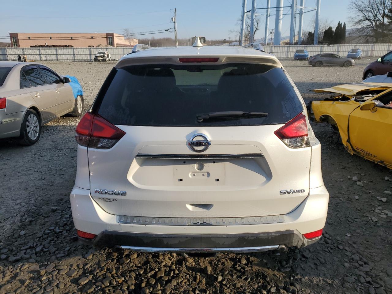 KNMAT2MV6JP592932 NISSAN ROGUE 2018