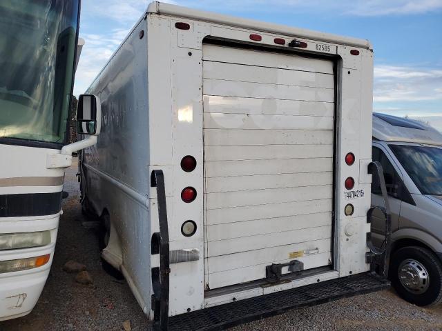 2005 FREIGHTLINER CHASSIS M LINE WALK-IN VAN