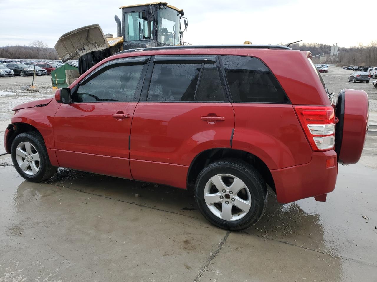 2011 Suzuki Grand Vitara - Image 2