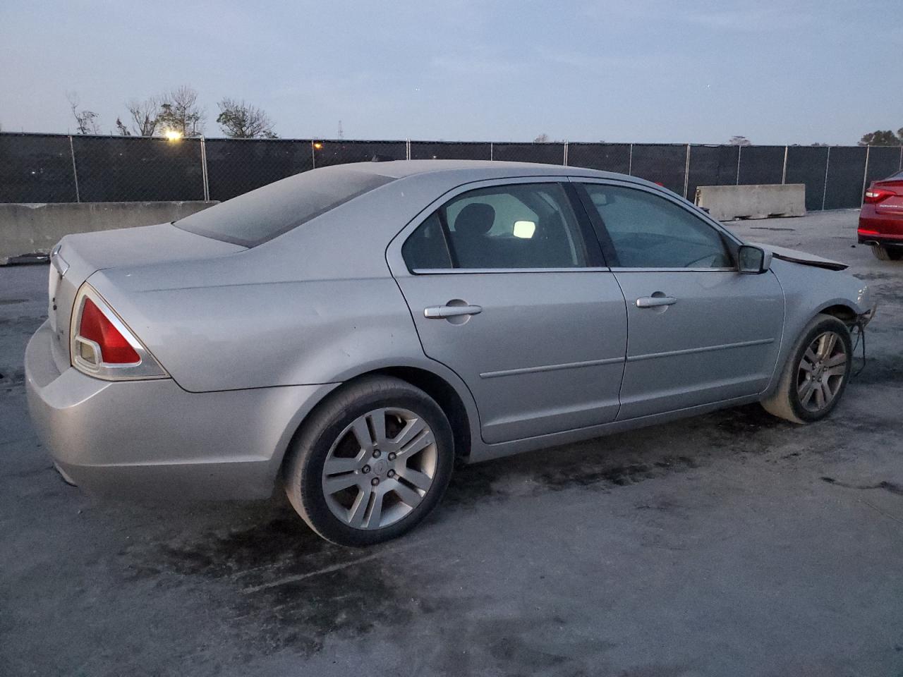 2007 Ford Fusion - Image 3