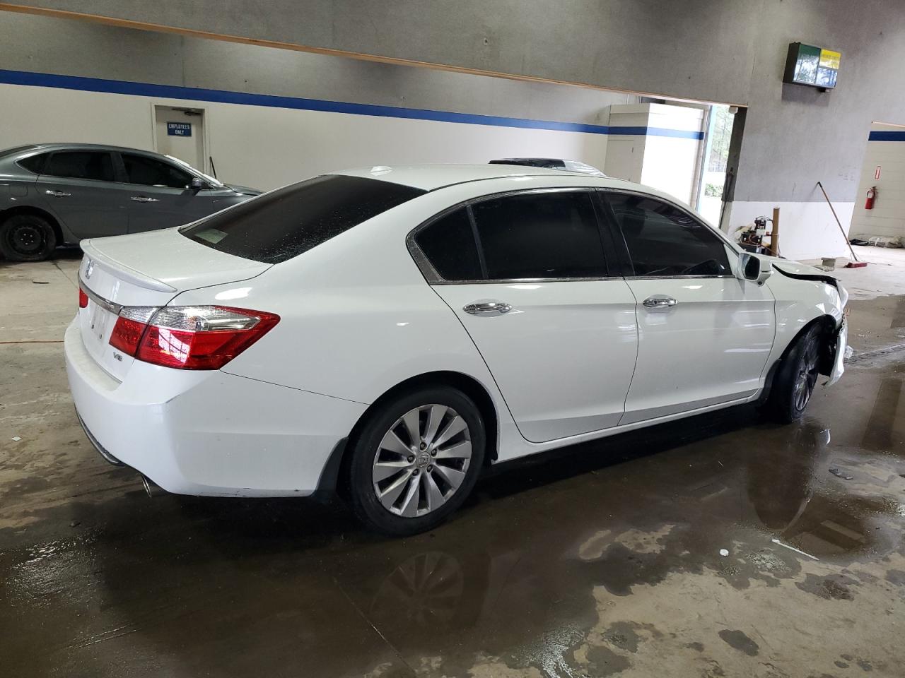 2013 Honda Accord - Image 3