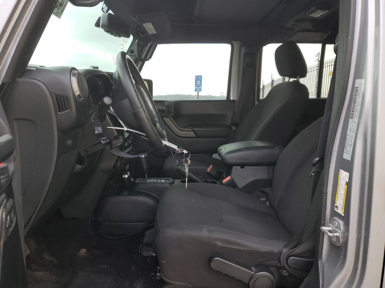 2015 Jeep Wrangler - Image 7