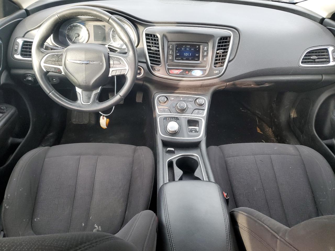 2015 Chrysler 200 - Image 8