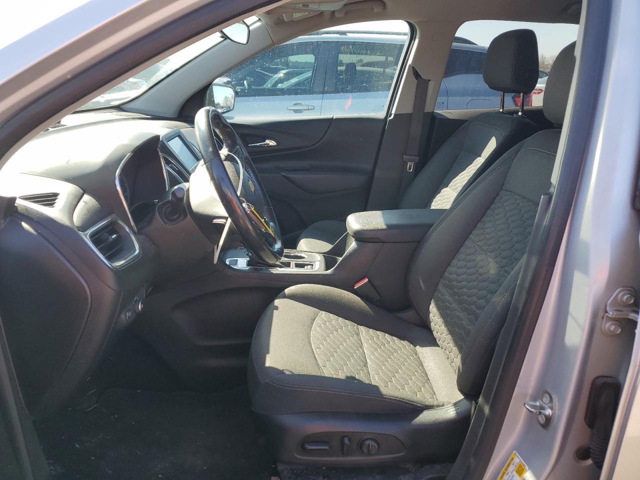 2GNAXSEV4J6188361 CHEVROLET EQUINOX 2018