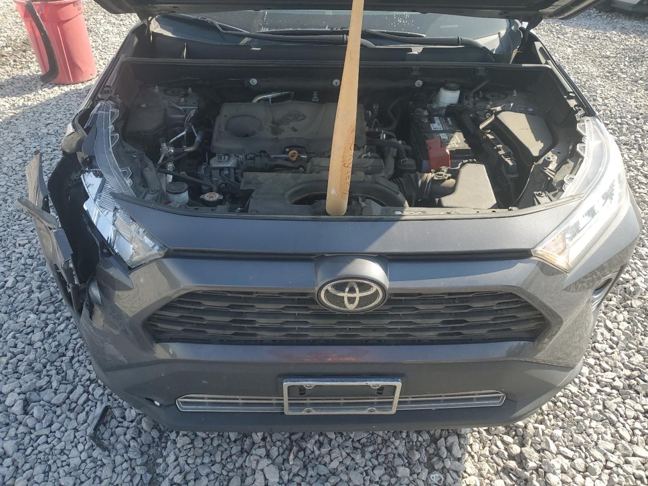 2021 Toyota RAV 4 - Image 12