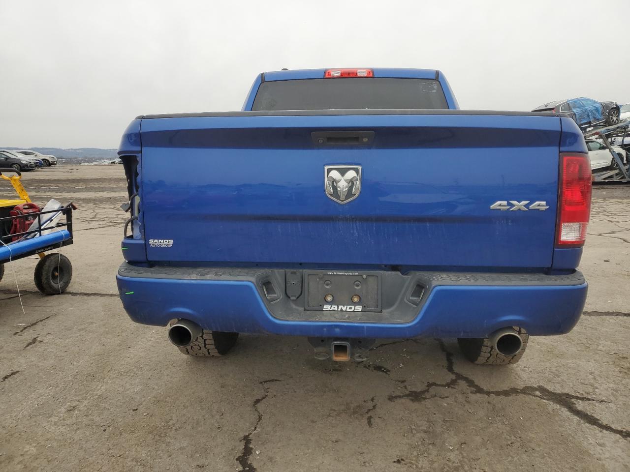 2015 RAM 1500 - Image 6