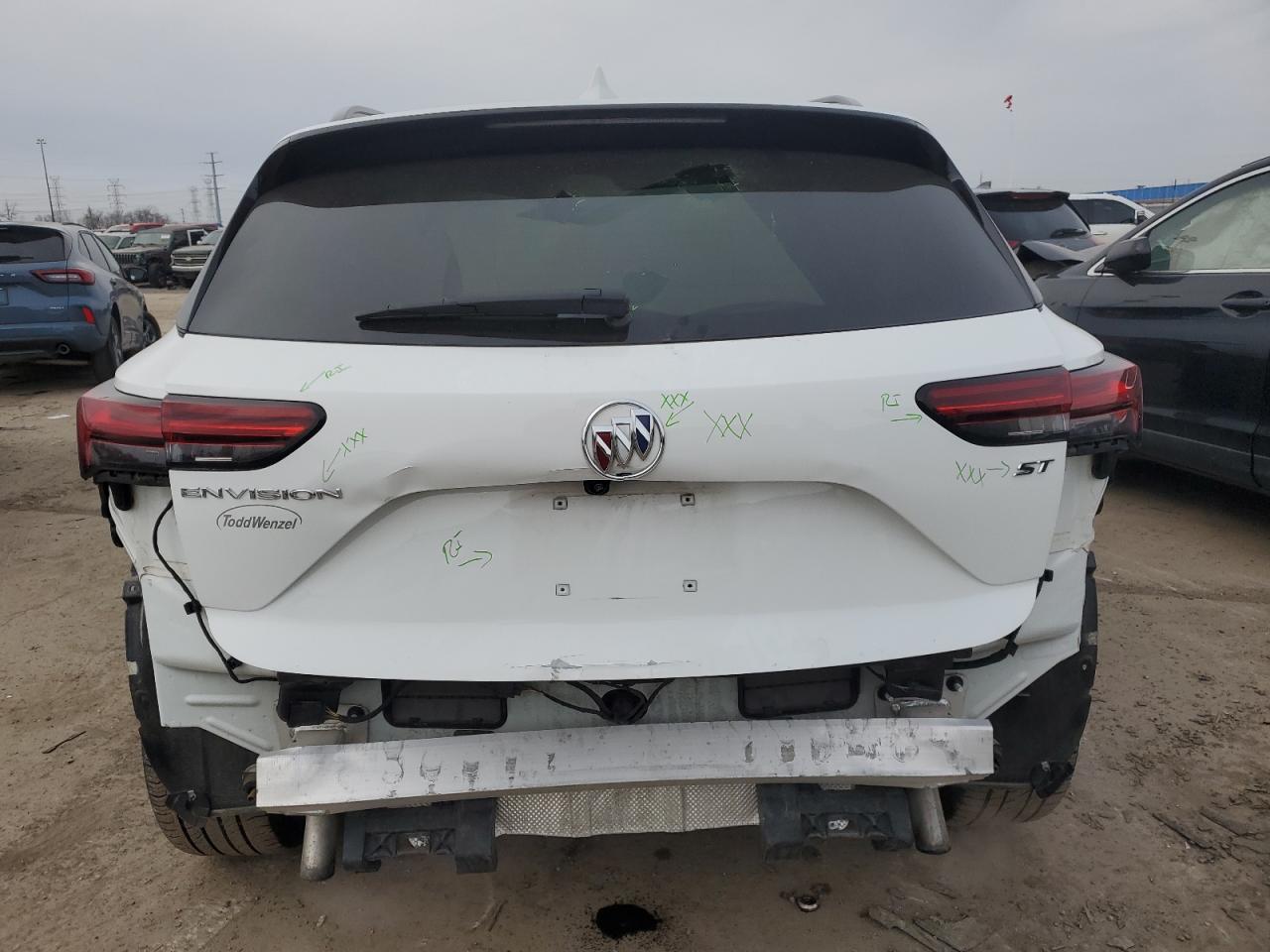 2022 Buick Envision - Image 6