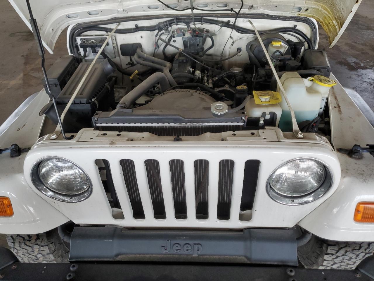 2002 Jeep Wrangler - Image 11