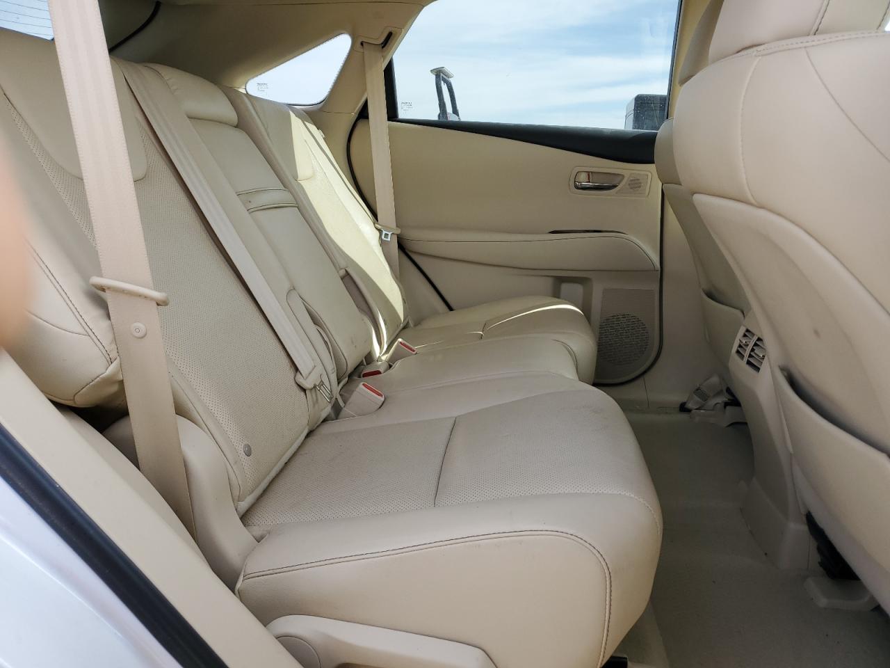 2015 Lexus RX - Image 12