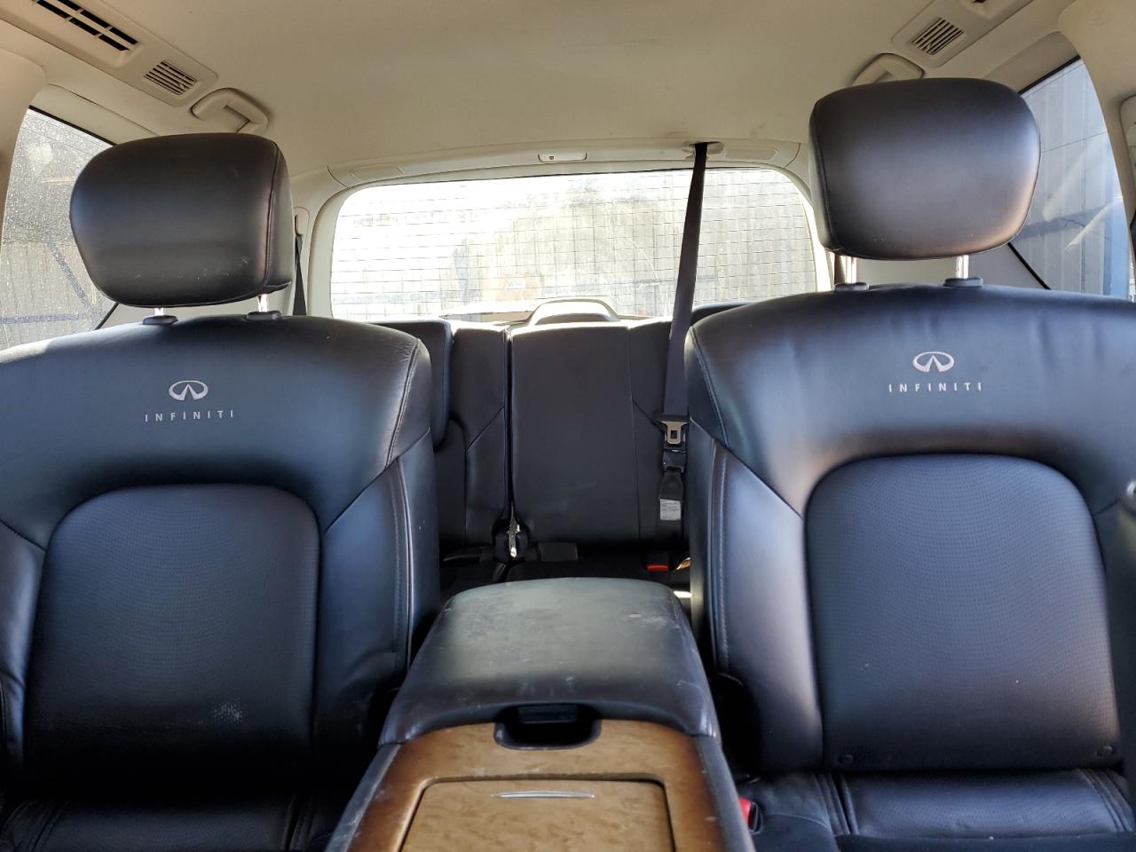 2011 Infiniti QX56 - Image 10
