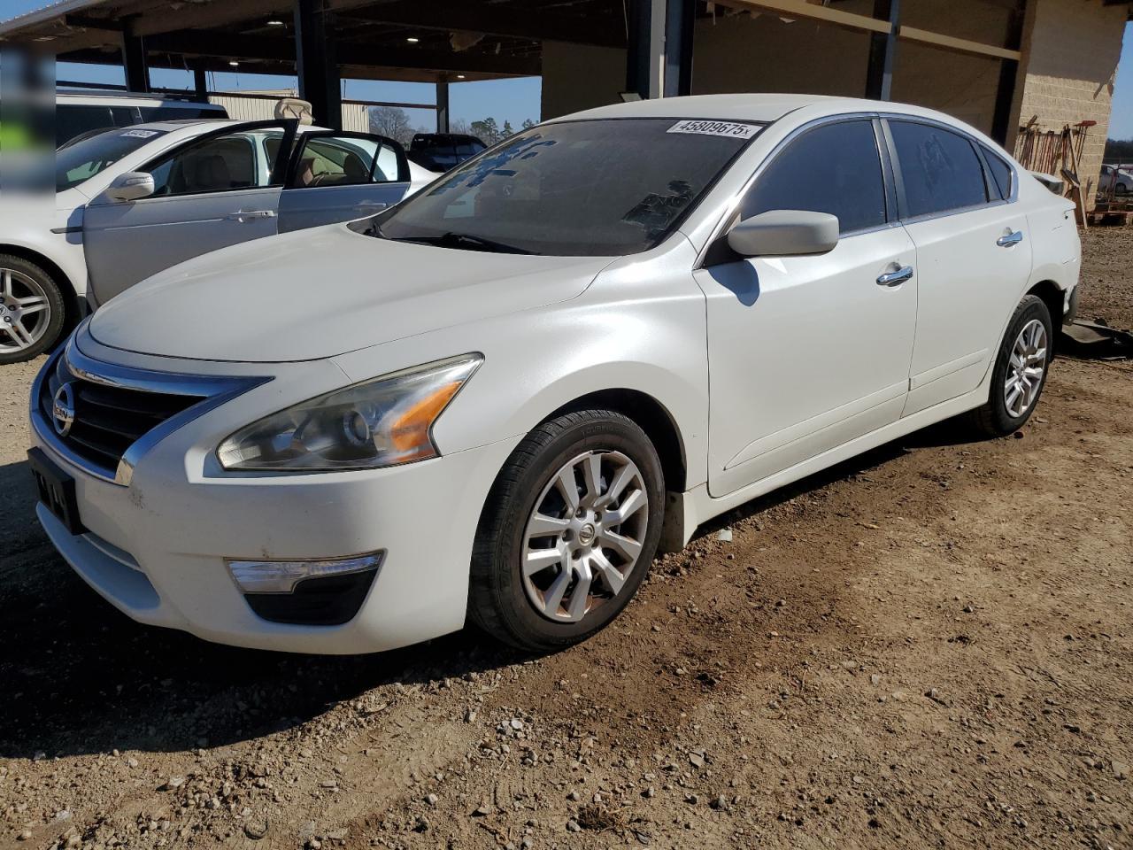 2014 Nissan Altima - Image 1